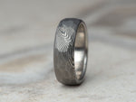 Naložite sliko v pregledovalnik galerije, Prstan - Damaščansko jeklo Obsidian - Simon Vida Jewelry

