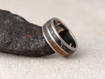 Naložite sliko v pregledovalnik galerije, Prstan Apokalipsa - TITAN - Meteorit - Fosil - Simon Vida Jewelry
