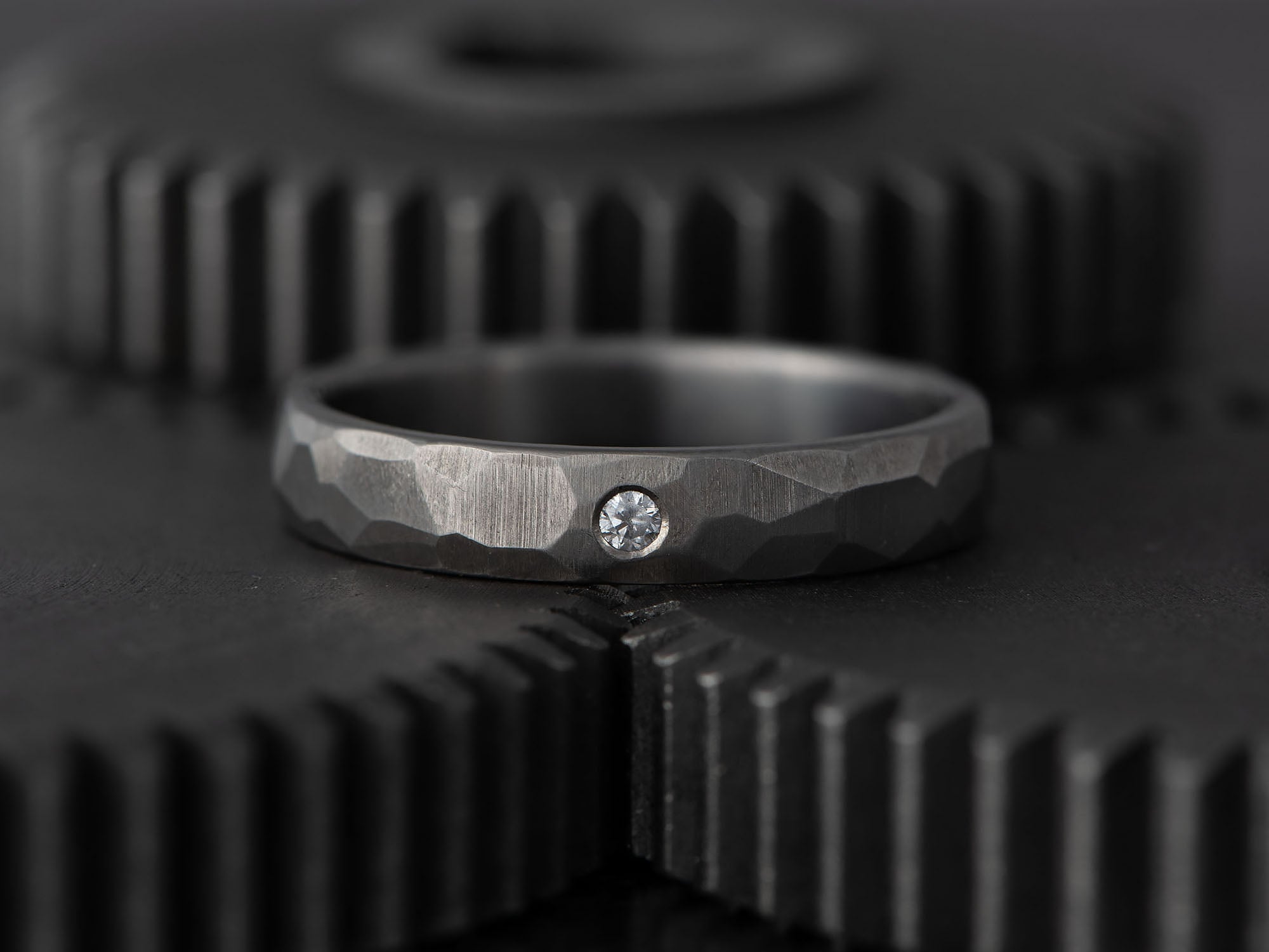 Prstan - Titan, Brušeni z DIAMANTOM - Simon Vida Jewelry