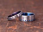 Naložite sliko v pregledovalnik galerije, Prstan - Titan Barvne pike - Simon Vida Jewelry
